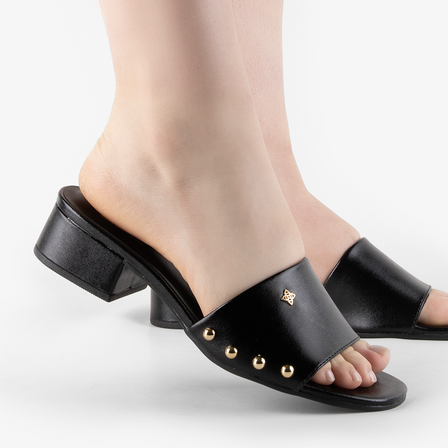 tamaco suzan 3214124